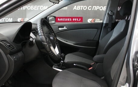 Hyundai Solaris II рестайлинг, 2011 год, 649 000 рублей, 5 фотография
