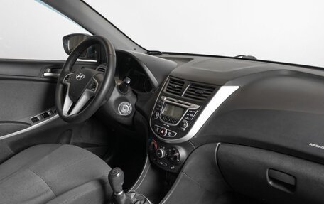Hyundai Solaris II рестайлинг, 2013 год, 760 000 рублей, 7 фотография