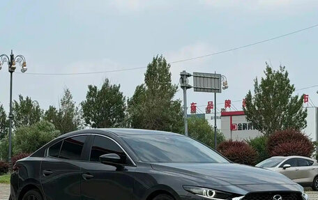 Mazda 3, 2023 год, 1 850 000 рублей, 3 фотография
