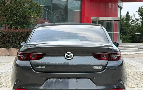Mazda 3, 2023 год, 1 850 000 рублей, 5 фотография