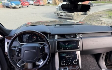Land Rover Range Rover IV рестайлинг, 2018 год, 4 590 000 рублей, 15 фотография