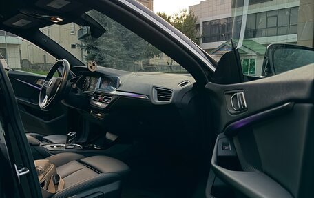 BMW 2 серия F44, 2021 год, 2 900 000 рублей, 19 фотография