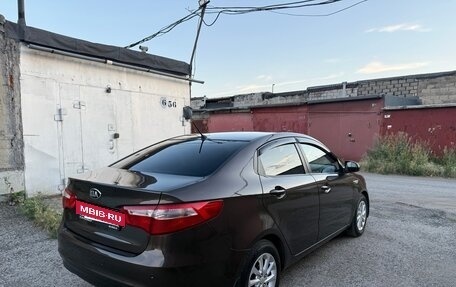 KIA Rio III рестайлинг, 2014 год, 945 000 рублей, 10 фотография
