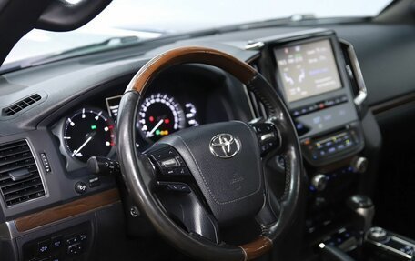 Toyota Land Cruiser 200, 2015 год, 4 290 000 рублей, 15 фотография
