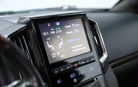 Toyota Land Cruiser 200, 2015 год, 4 290 000 рублей, 16 фотография