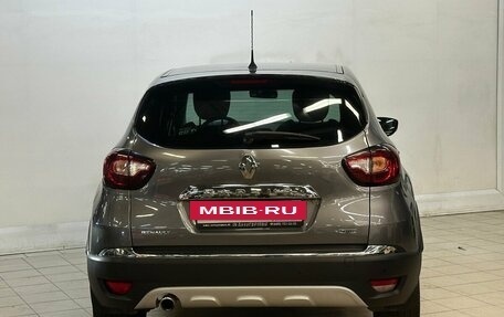Renault Kaptur I рестайлинг, 2017 год, 1 555 000 рублей, 3 фотография
