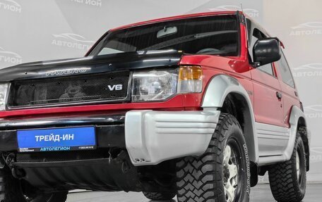 Mitsubishi Pajero III рестайлинг, 1995 год, 780 000 рублей, 24 фотография