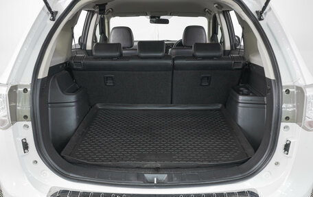 Mitsubishi Outlander III рестайлинг 3, 2014 год, 1 689 000 рублей, 8 фотография