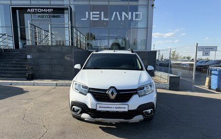 Renault Sandero II рестайлинг, 2019 год, 1 200 000 рублей, 2 фотография