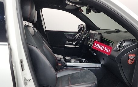 Mercedes-Benz GLB, 2022 год, 4 175 000 рублей, 13 фотография