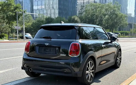MINI Hatch, 2023 год, 2 597 300 рублей, 4 фотография