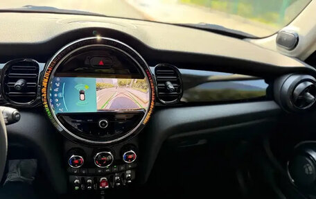 MINI Hatch, 2023 год, 2 597 300 рублей, 10 фотография
