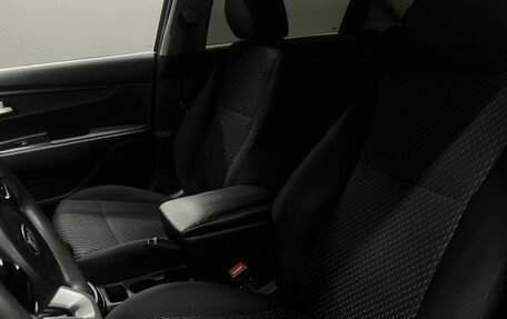 KIA Rio IV, 2019 год, 719 000 рублей, 6 фотография