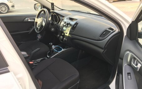 KIA Cerato III, 2011 год, 780 000 рублей, 7 фотография