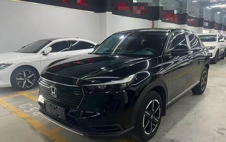 Honda Vezel, 2023 год, 1 750 000 рублей, 1 фотография
