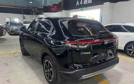 Honda Vezel, 2023 год, 1 750 000 рублей, 7 фотография