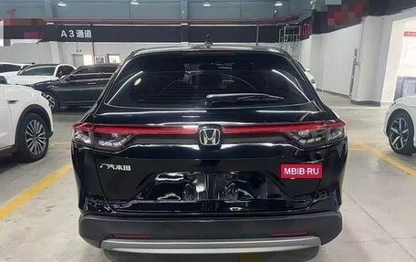 Honda Vezel, 2023 год, 1 750 000 рублей, 6 фотография
