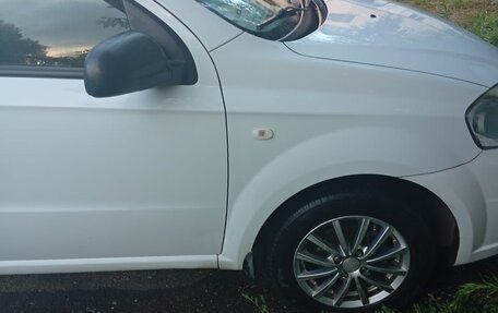 Chevrolet Aveo III, 2011 год, 500 000 рублей, 2 фотография