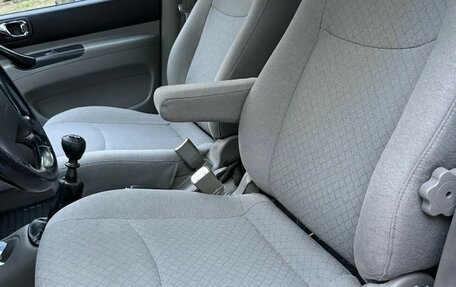 Chevrolet Rezzo, 2007 год, 420 000 рублей, 13 фотография