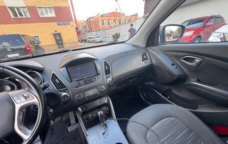 Hyundai ix35 I рестайлинг, 2013 год, 1 300 000 рублей, 10 фотография