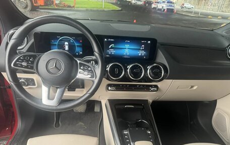 Mercedes-Benz GLA, 2022 год, 3 698 200 рублей, 9 фотография
