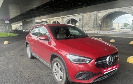 Mercedes-Benz GLA, 2022 год, 3 698 200 рублей, 2 фотография