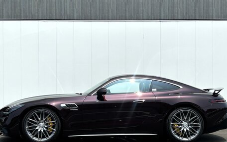 Mercedes-Benz AMG GT, 2024 год, 14 000 000 рублей, 4 фотография