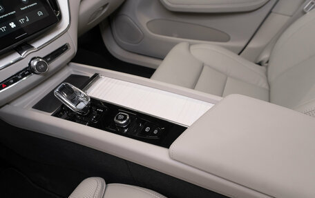 Volvo XC60 II, 2026 год, 8 150 000 рублей, 16 фотография