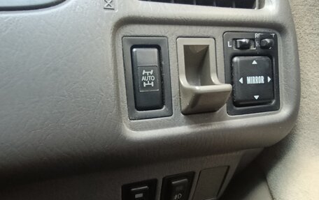 Toyota Gaia, 2001 год, 485 000 рублей, 8 фотография