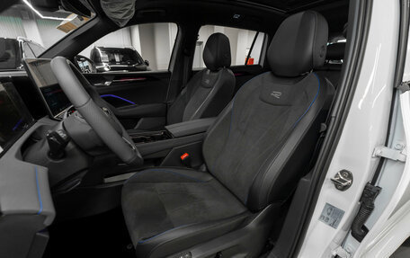 Volkswagen Tiguan, 2026 год, 4 880 000 рублей, 9 фотография