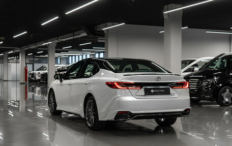 Toyota Camry, 2026 год, 4 450 000 рублей, 4 фотография