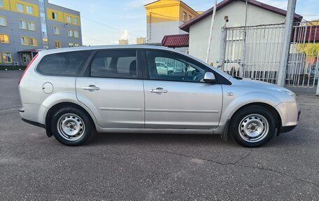 Ford Focus II рестайлинг, 2006 год, 330 000 рублей, 1 фотография