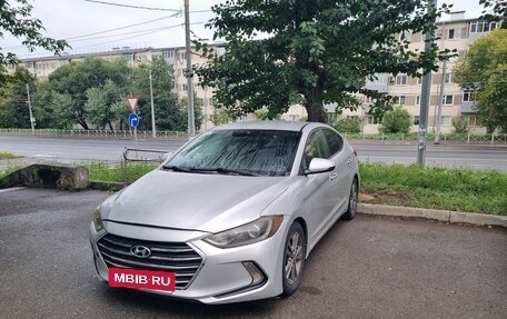 Hyundai Elantra VI рестайлинг, 2017 год, 750 000 рублей, 1 фотография