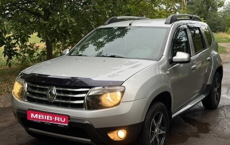 Renault Duster I рестайлинг, 2012 год, 985 000 рублей, 1 фотография