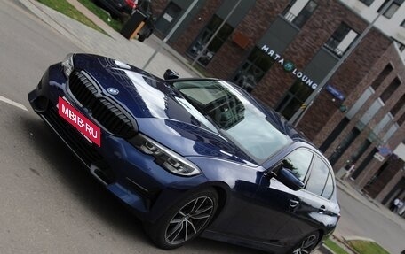 BMW 3 серия, 2020 год, 3 300 000 рублей, 1 фотография