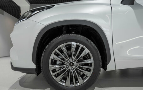 Toyota Highlander, 2026 год, 6 100 000 рублей, 28 фотография