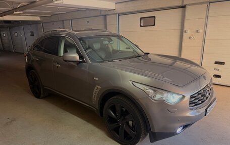 Infiniti FX II, 2010 год, 1 390 000 рублей, 5 фотография