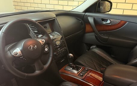 Infiniti FX II, 2010 год, 1 390 000 рублей, 6 фотография