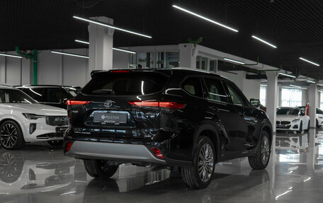 Toyota Highlander, 2026 год, 5 900 000 рублей, 5 фотография