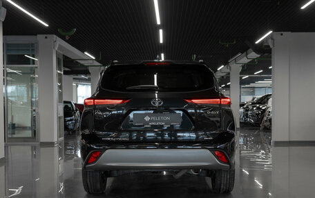 Toyota Highlander, 2026 год, 5 900 000 рублей, 6 фотография
