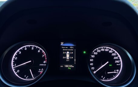 Toyota Camry, 2019 год, 2 250 000 рублей, 6 фотография