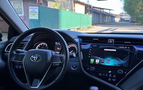 Toyota Camry, 2019 год, 2 250 000 рублей, 11 фотография