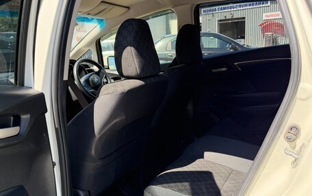 Honda Fit III, 2017 год, 900 000 рублей, 13 фотография