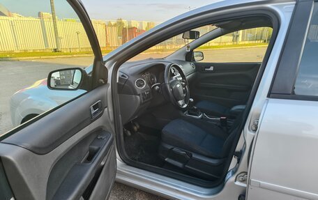 Ford Focus II рестайлинг, 2006 год, 330 000 рублей, 6 фотография
