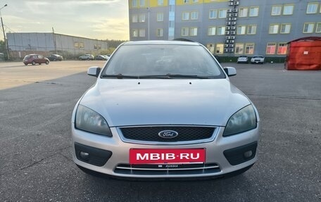 Ford Focus II рестайлинг, 2006 год, 330 000 рублей, 2 фотография