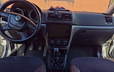 Skoda Yeti I рестайлинг, 2010 год, 820 000 рублей, 11 фотография