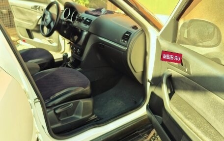 Skoda Yeti I рестайлинг, 2010 год, 820 000 рублей, 7 фотография