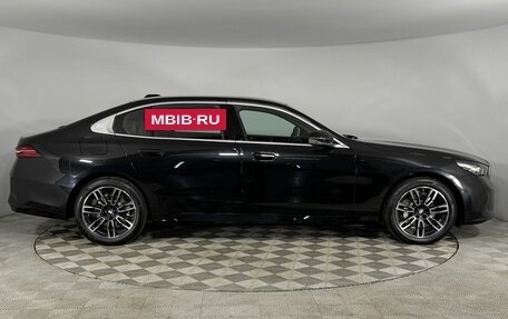 BMW 5 серия, 2025 год, 8 550 000 рублей, 3 фотография