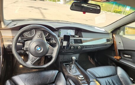 BMW 5 серия, 2004 год, 1 000 000 рублей, 8 фотография