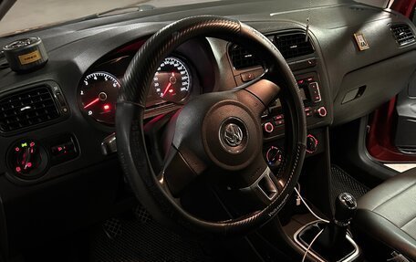 Volkswagen Polo VI (EU Market), 2012 год, 450 000 рублей, 19 фотография